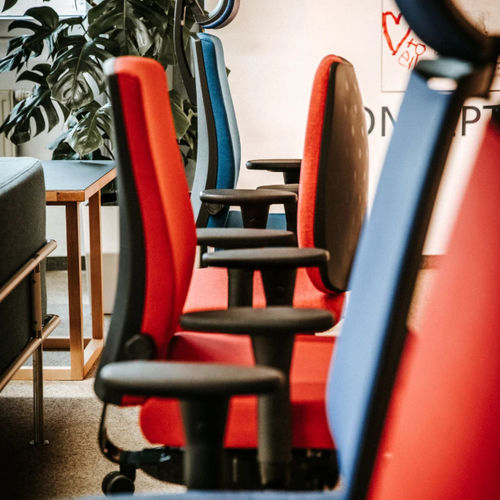 Moderner Bürostuhl - CYMO 155 - Löffler Bürositzmöbel GmbH - für den Innenraum / Stoff / Leder