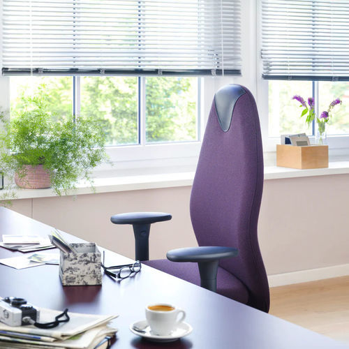 Moderner Bürostuhl - TANGO 23 - Löffler Bürositzmöbel GmbH - für den Innenraum / Stoff / Leder