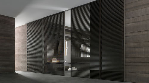 Tür für Innenbereich - STRIPE - RIMADESIO - Aluminium / Schiebe / Glas