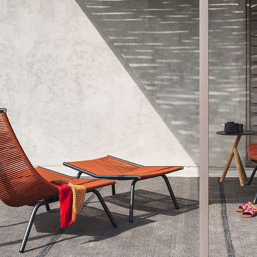 Moderner Fußschemel - LAZE 004 - RODA - Edelstahl / Polyester / für den Innenraum