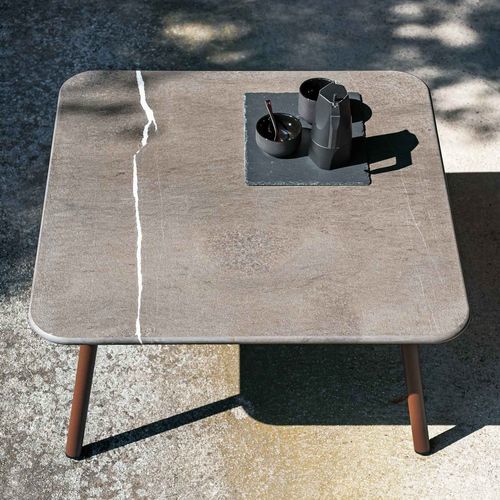 Moderner Couchtisch - PIPER 011  - RODA - Teakholz / Stein / Gestell aus Aluminium