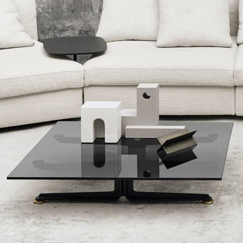 Moderner Couchtisch - FLOYD-HI - Living Divani - Hartglas / Rauchglas / Gestell aus lackiertem Stahl