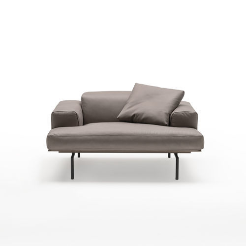 Moderner Sessel - Sumo - Living Divani - Stoff / Leder / Holz