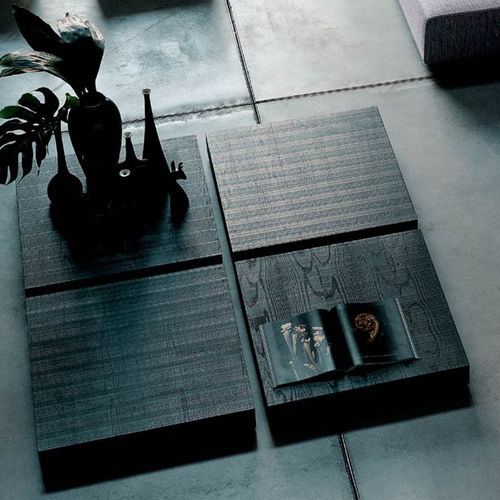 Moderner Couchtisch - MENHIR - Living Divani - Eiche / MDF / Edelstahl