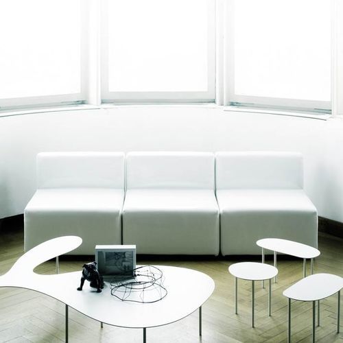 Moderner Kaminsessel - CABRIO - Living Divani - Synthetikstoff / Leder / Sperrholz