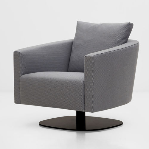 Moderner Sessel - BOUVIER - Joquer - Stoff / Holz / grau