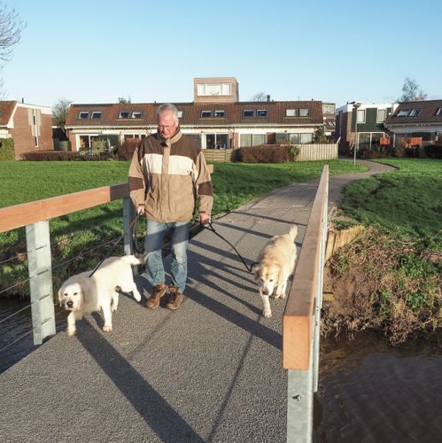 Verbundwerkstoff-Bodenbelag - TRUEDECK®40 - Streetlife - Kies / für den Außenbereich / für Dienstleistungsbereich