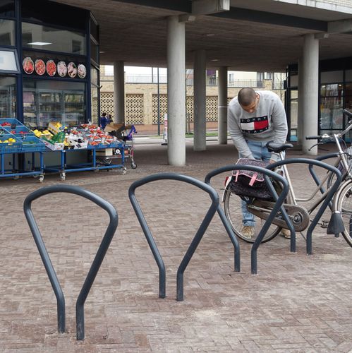Bodenstehender Fahrradständer - CLIP - Streetlife - für öffentliche Bereiche / galvanisiertem Stahl / Edelstahl