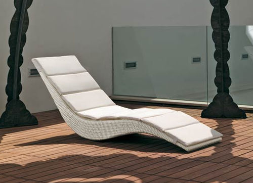 Moderne Sonnenliege - PANAREA - Dolcefarniente by DFN srl - geflochtenes Harz / für Garten / weiß