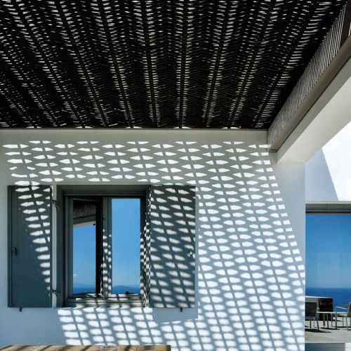 Angebaute Pergola - FOREST AVENUE - selbsttragend / Synthetikfaser / Metall