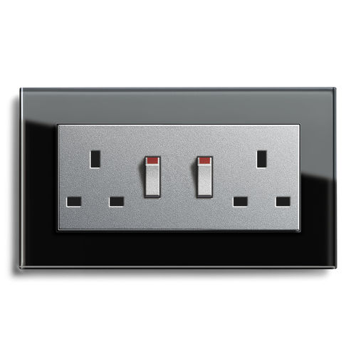Doppelte Steckdose - BRITISH STANDARD (BS 1363-2) - Gira - wandmontiert / Glas / modern