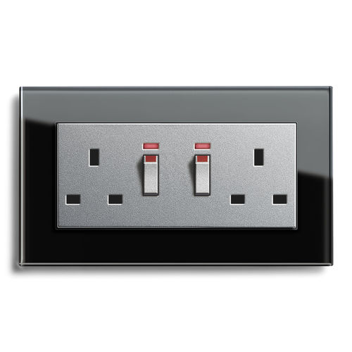 Doppelte Steckdose - BRITISH STANDARD (BS 1363-2) - Gira - wandmontiert / Unterputz / Glas