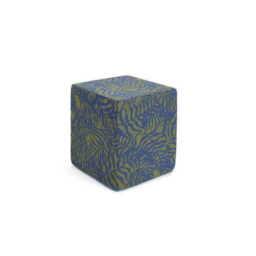 Moderner Hocker - FLORA - FISCHER MÖBEL - Stoff / Schaumstoff / mit Mittelfuß