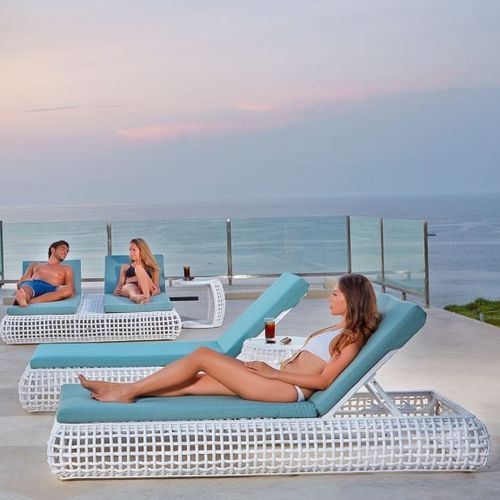 Moderne Sonnenliege - DYNASTY - SKY LINE DESIGN - Sunbrella® / Synthetikfaser / outdoor