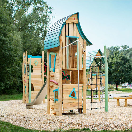 Spielplatzgerät für öffentliche Einrichtungen - NRO1026 - KOMPAN - für öffentliche Anlagen / Holz / modular