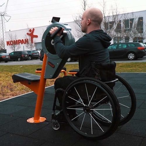 Fitnessgerät für Außenbereich - FAZ51100 - KOMPAN - für Gewerbegebrauch / für Sportparcours