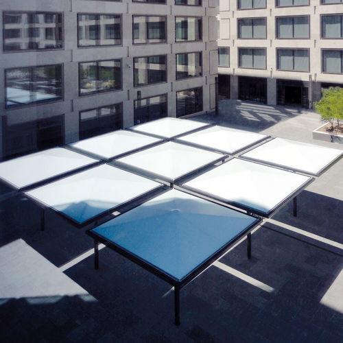 Tuch-Sonnenblende - TYPE SP - MDT-TEX - für öffentliche Bereiche