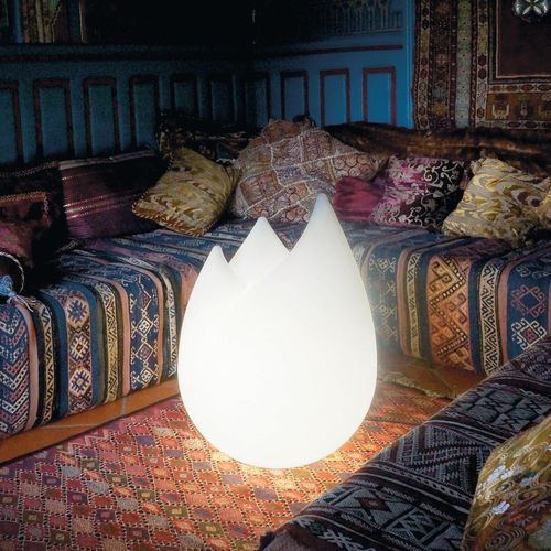 Bodenlampe - FLAME - SERRALUNGA - Polyethylen mit niedriger Dichte (LDPE) / modern / mit Kabel