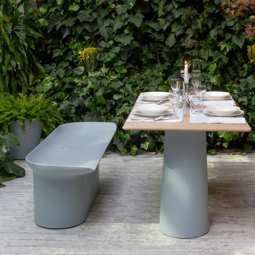Moderne Gartenbank - LUBA - SERRALUNGA - Polyethylen mit niedriger Dichte (LDPE) / ohne Armlehnen / für den Innenraum