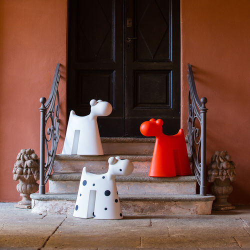 Skulptur / Polyethylen mit niedriger Dichte (LDPE) - DOGGY - SERRALUNGA - Garten / bodenstehend / weiß