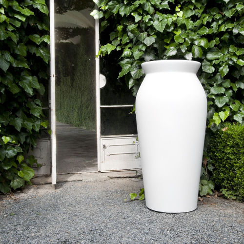 Pflanzgefäß / Polyethylen mit niedriger Dichte (LDPE) - JUNE  - SERRALUNGA - von Christophe Pillet / für Privatgebrauch / weiß