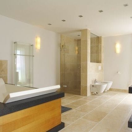Modernes Badezimmer - RAUVISIO - Rehau - Glas / Fertig / maßgefertigt