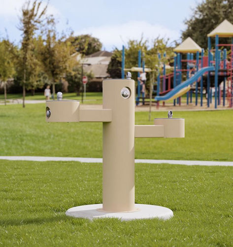 Trinkbrunnen für Außenbereich - LK4430 - Elkay - Stahl / für öffentliche Bereiche