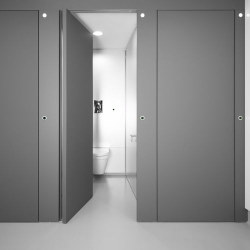 HPL-Sanitärkabine - FLOW TOUCHLESS - Thrislington Cubicles - Glas / Holz / Metall