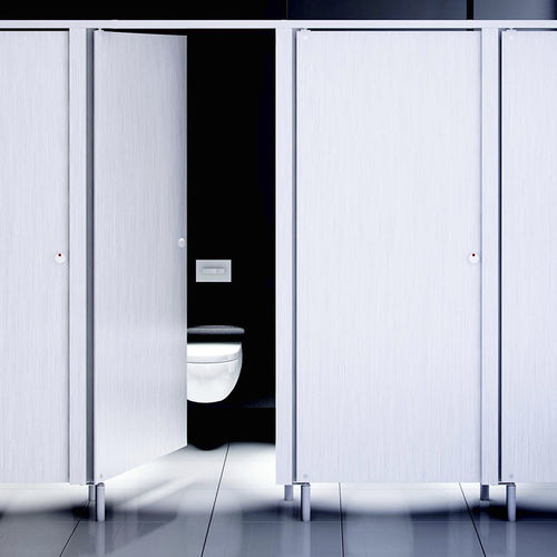 Sanitärkabine für Dusche - ICON  - Thrislington Cubicles - HPL / Glas / Holz