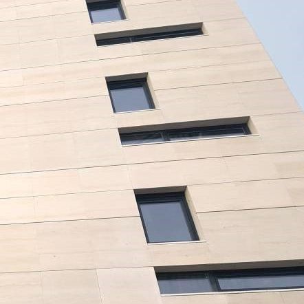 Kalksteinfassade - MOCA CREME - LUSOROCHAS NATURAL STONE