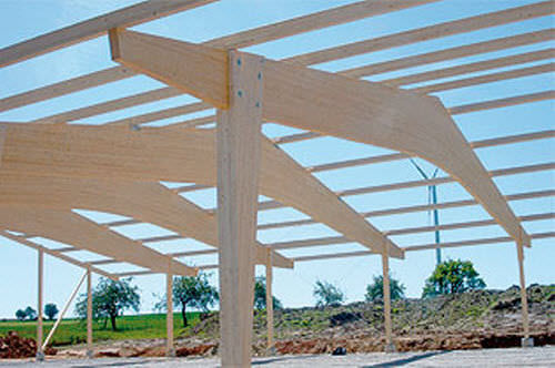 Holz-Dachstuhl / Zimmerei - SAMEN ZELLER - HESS TIMBER - für Gewerbegebrauch