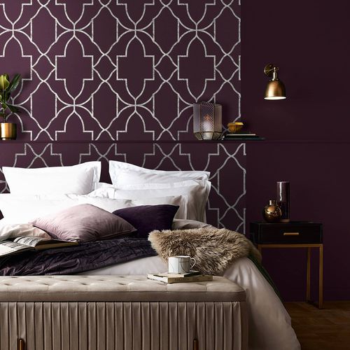 Moderne Tapete - VERSAILLES AMETHYST - Graham & Brown - mit geometrischen Motiven / Stoffoptik / violett