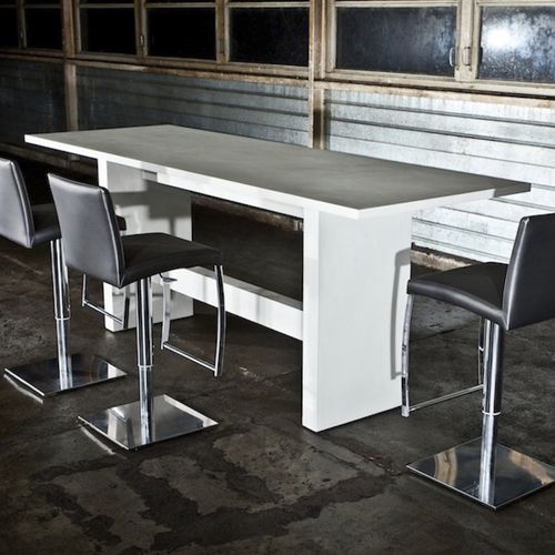 Moderner Stehtisch - ASSAGIO - TRISS - Massivholz / Beton / rechteckig