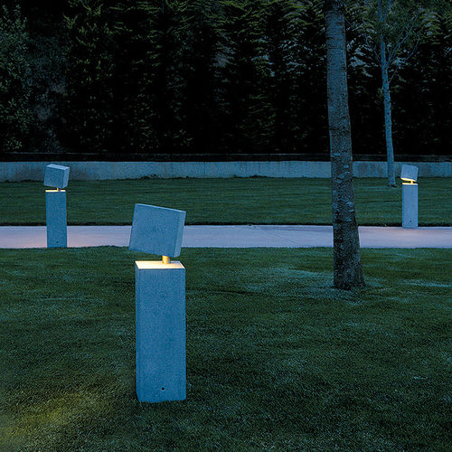 Leuchtpoller für Garten - Break - VIBIA LIGHTING - modern / Stahl / Beton