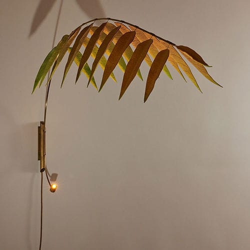 Moderne Wandleuchte - LURE  - Triode Design - für den Innenraum / Messing / Baumwolle