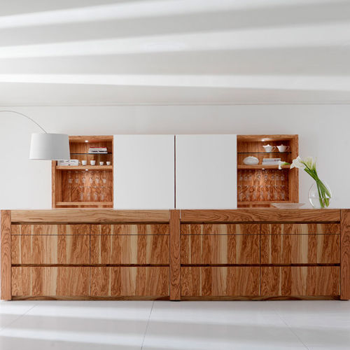 Moderne Küche - ESSENTIAL  - TONCELLI - Holz / Kochinsel / mit integriertem Griff