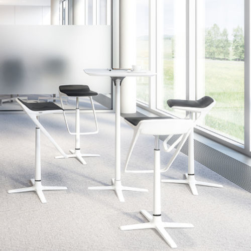 Moderner Barhocker - KINETICIS5  - Interstuhl Büromöbel GmbH & Co. KG - Stoff / Polypropylen / Gestell aus Metall