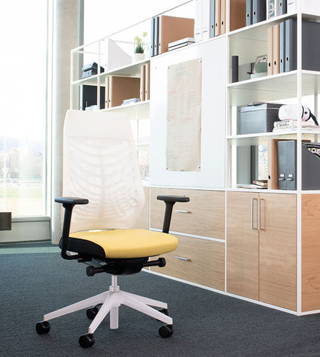 Moderner Bürosessel - JOYCEIS3  - Interstuhl Büromöbel GmbH & Co. KG - Maschen / Metall / maßgefertigt
