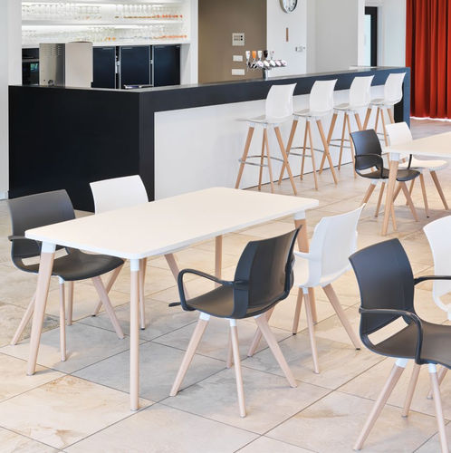 Moderner Tisch - san_siro - Kusch & Co - Holzfurnier / HPL / Gestell aus Eiche