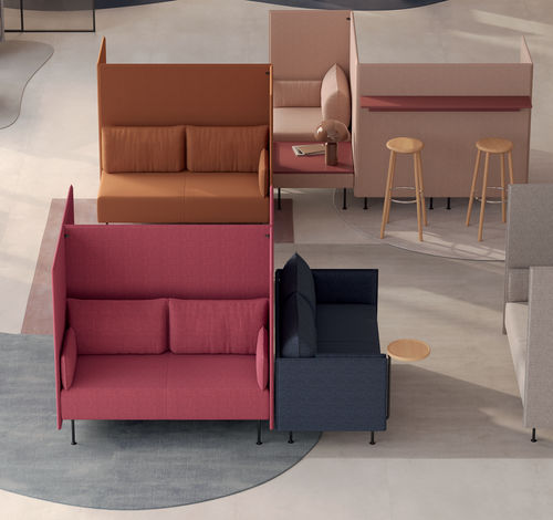 Modernes Sofa - Creva  - Kusch & Co - Stoff / mit Armlehnen / für Konzentration und Privatsphäre