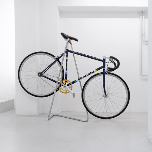 Bodenstehender Fahrradständer - Z10 - Tecta - vertikal / für Innenbereich / Stahl
