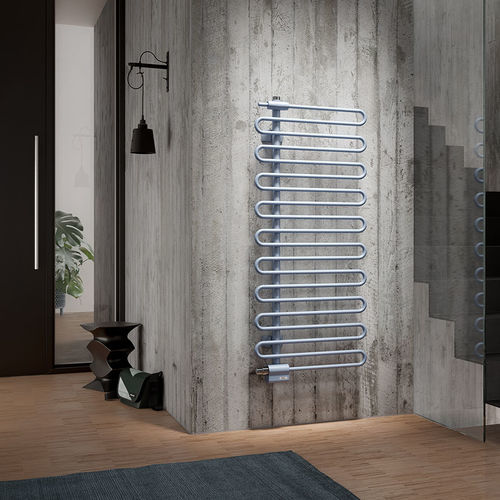 Heißwasser-Badheizkörper - ICARO® - KERMI - elektrisch / modern / Metall