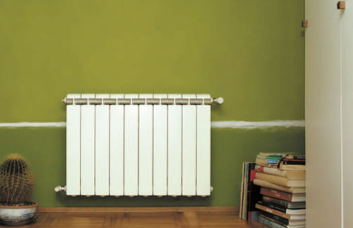 Heißwasser-Heizkörper - KLASS - GLOBAL RADIATORI - 0...500 w / modern / Metall