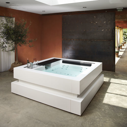 Whirlpool zum Aufstellen - Aquavia Spa