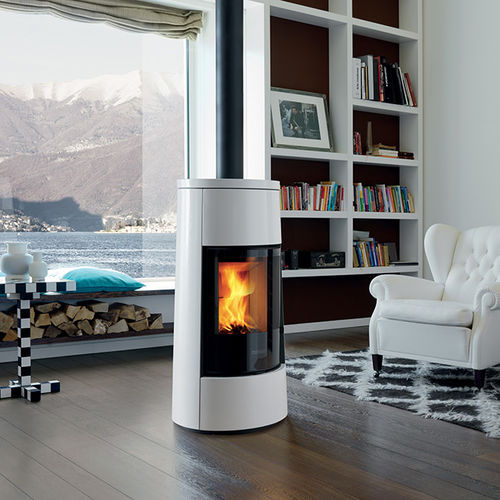 Holz-Kaminofen - E924 M - Piazzetta - 5 kW...10 kW / auf Füßen / Zentral