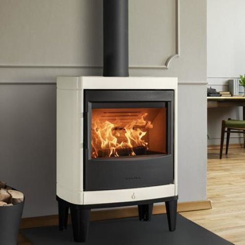 Holz-Kaminofen - E908 - Piazzetta - 5 kW...10 kW / wandmontiert / auf Füßen