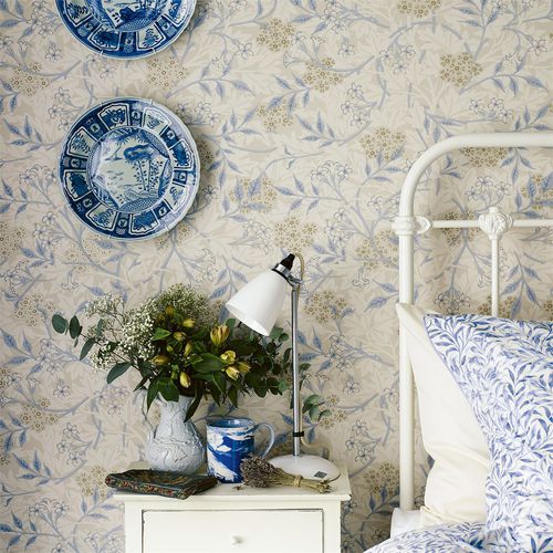 Klassische Tapete - JASMINE - MORRIS & Co. - Blumenmotiv / Naturmotiv / Stoffoptik