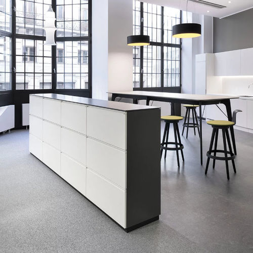 Niedriger Aktenschrank - K2 - Bene GmbH - hoch / Laminat / Glas