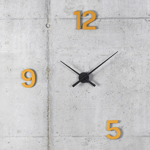 Minimalistische Uhr - BFRIENDS - Bene GmbH - wandmontiert / Analog / für Gewerbegebrauch