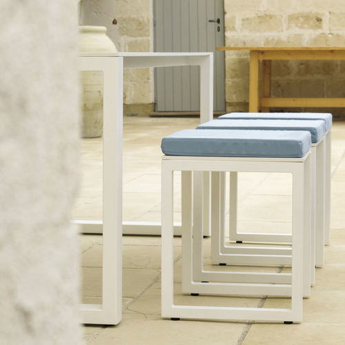 Moderner Hocker - COMFORT S - DRIGANI SRL - HPL / Gestell aus Stahl / mit abnehmbarem Kissen